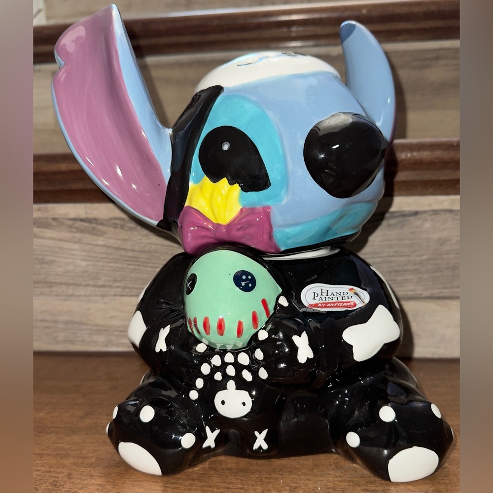 Super Cute 🥰 Disney Stitch Skeleton 💀 Costume Halloween Cookie Jar 🏺 Handpainted